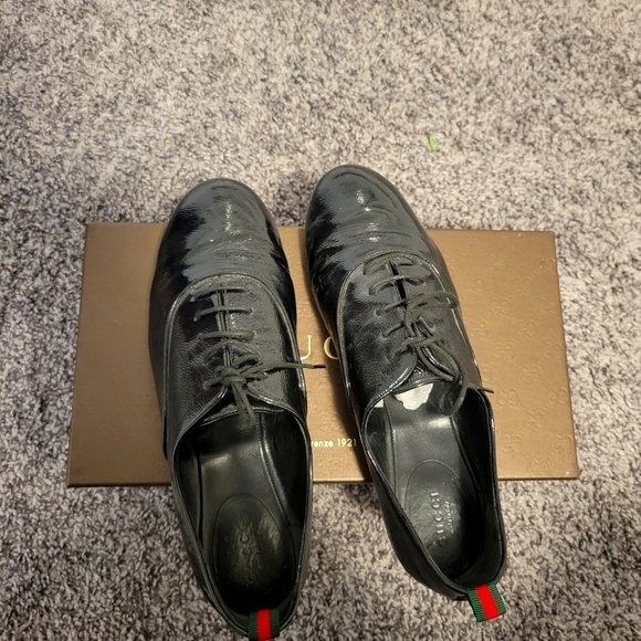 Authentic Gucci loafers - Picture 9 of 11